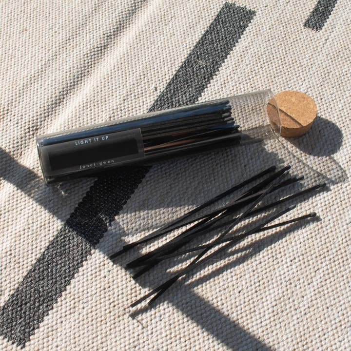 Janet Gwen - Wholesale Matches - Light It Up Safety Matches - Black - 80 count, 8''2