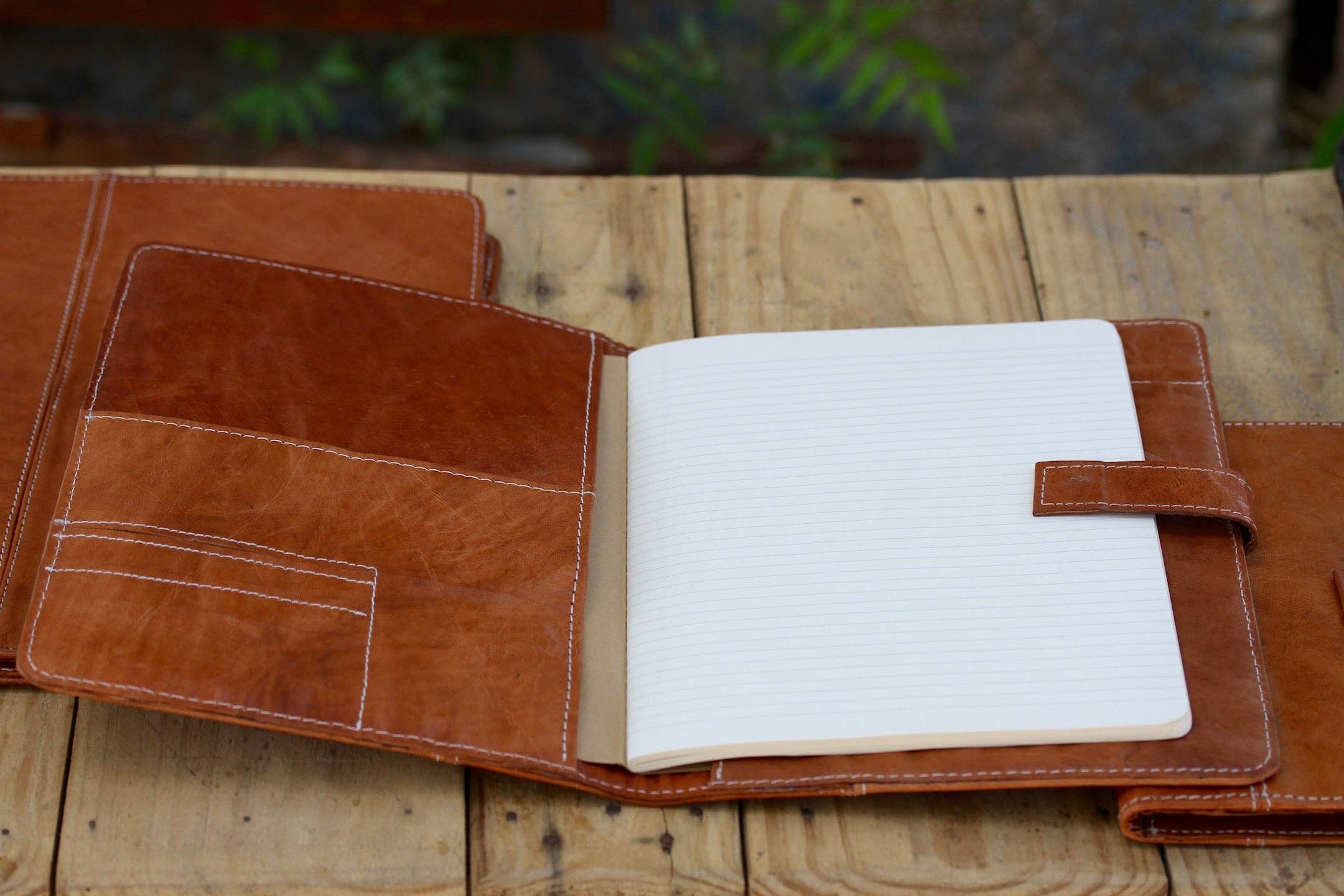 2nd Story Goods + Haiti Design Co - Wholesale Journal/Diary - Dual Loading Leather Portfolio8