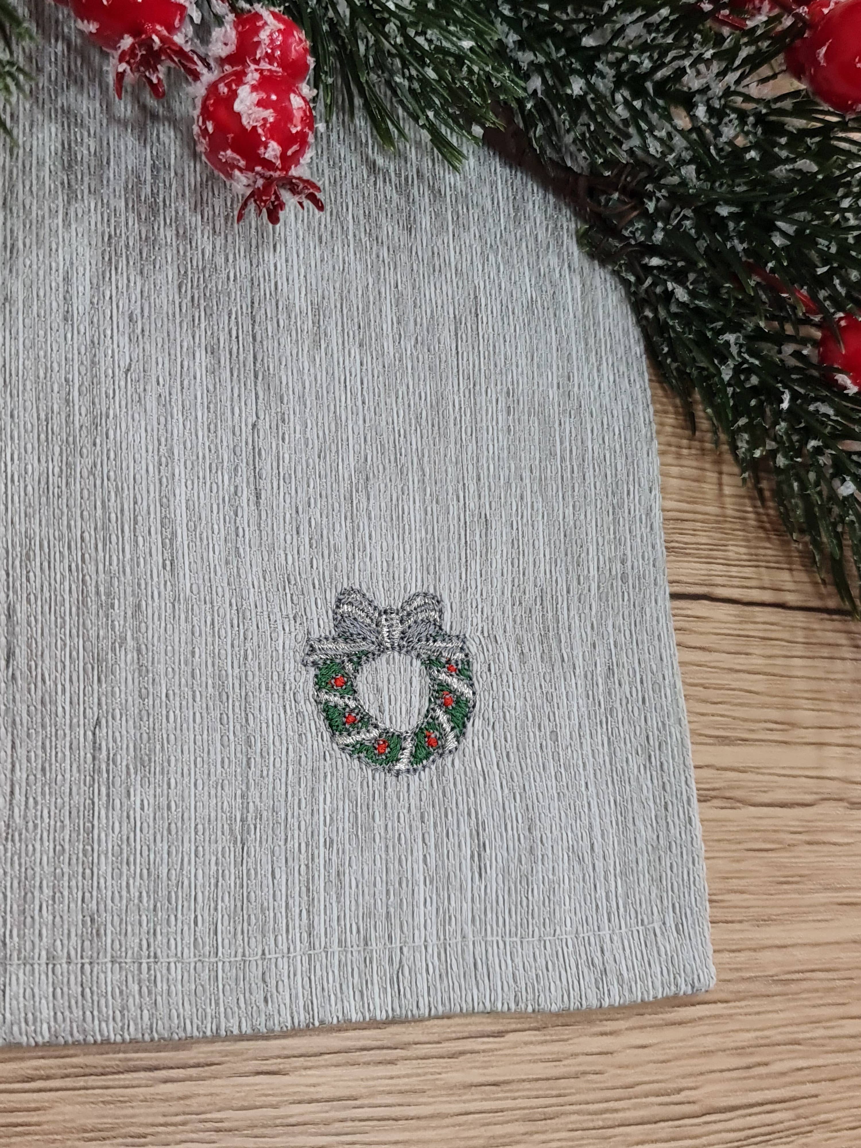 Lunaria Lab - Wholesale Dinner & Cloth Napkin - Embroidered Gray Cotton Blend Napkins Classic model4