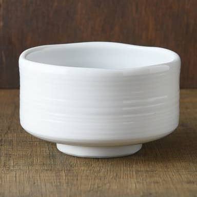 Kushime Matcha Bowl - White for wholesale by Yamani