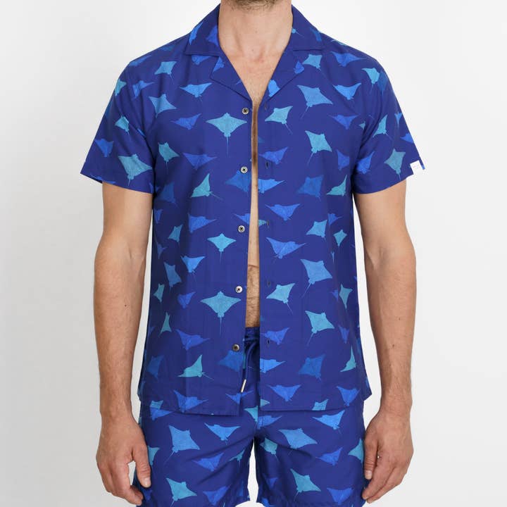 Mens Blue Manta Ray Shirt for wholesale by Apres life