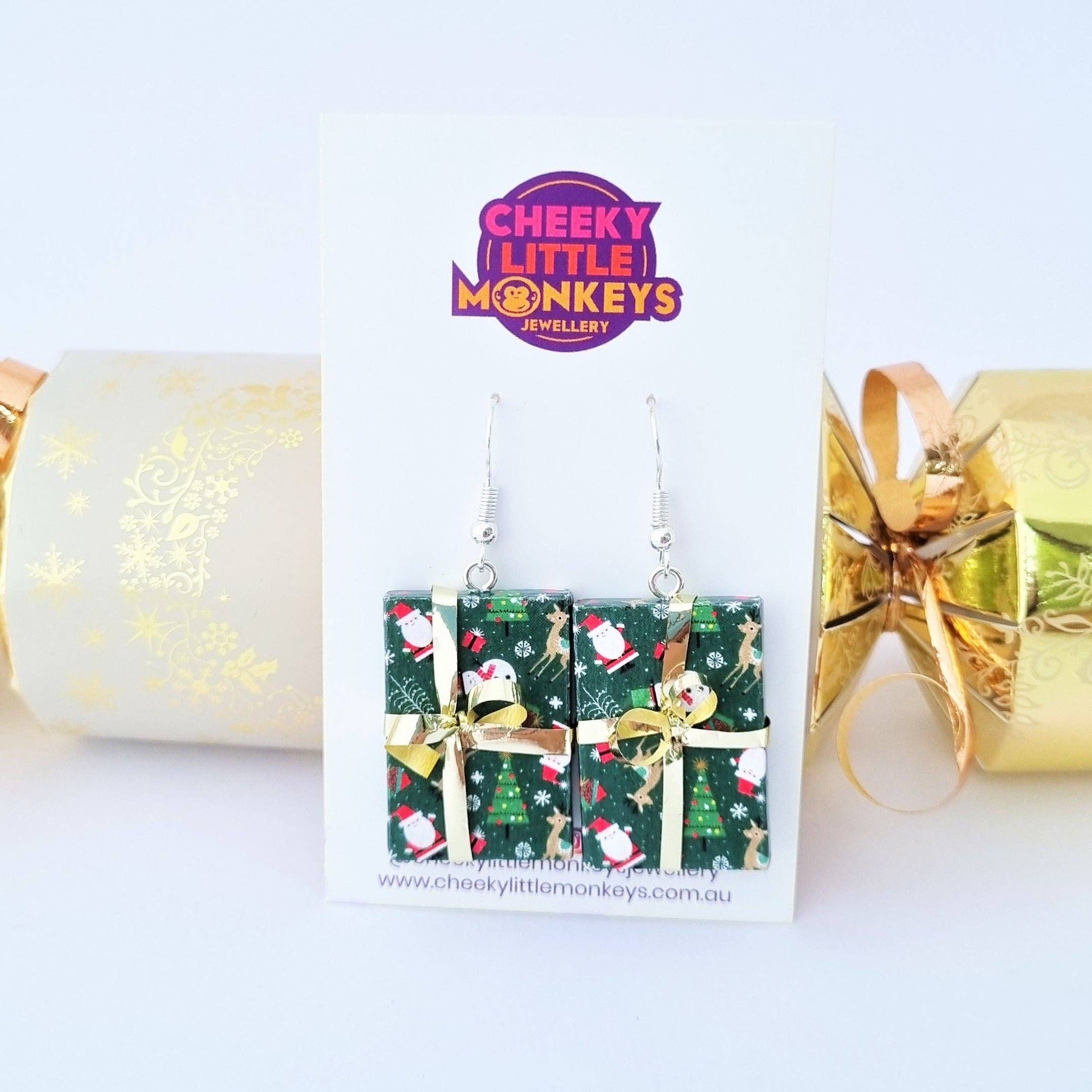 Purchased product: Christmas present earrings - Green