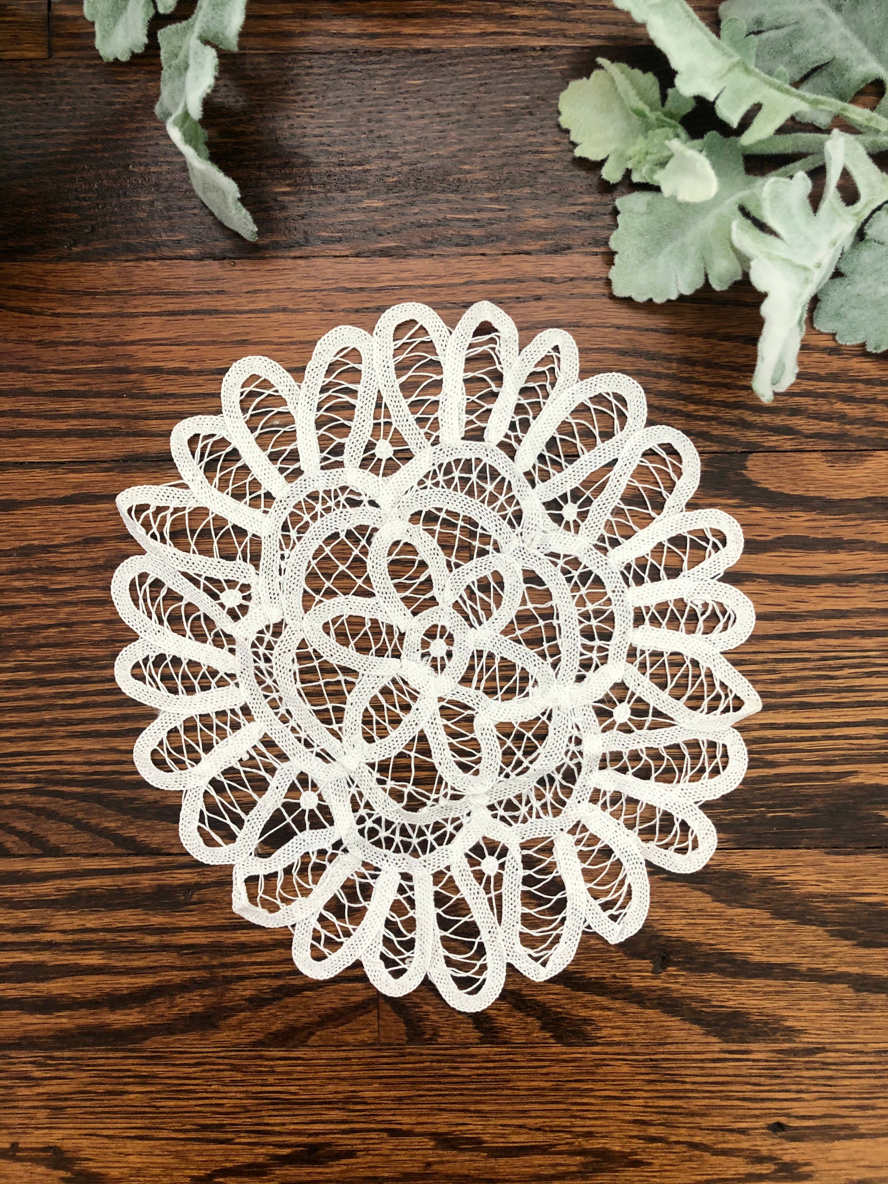 Peking Handicraft - Wholesale Doily - Annie's Treasures Doilies Round Shape6