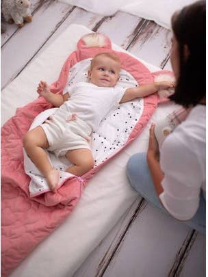 Sacco a pelo leggero acchiappasogni Kinder Hop Strawberry145x70 per la vendita all'ingrosso da parte di Kinder Hop SP. Z O.O.