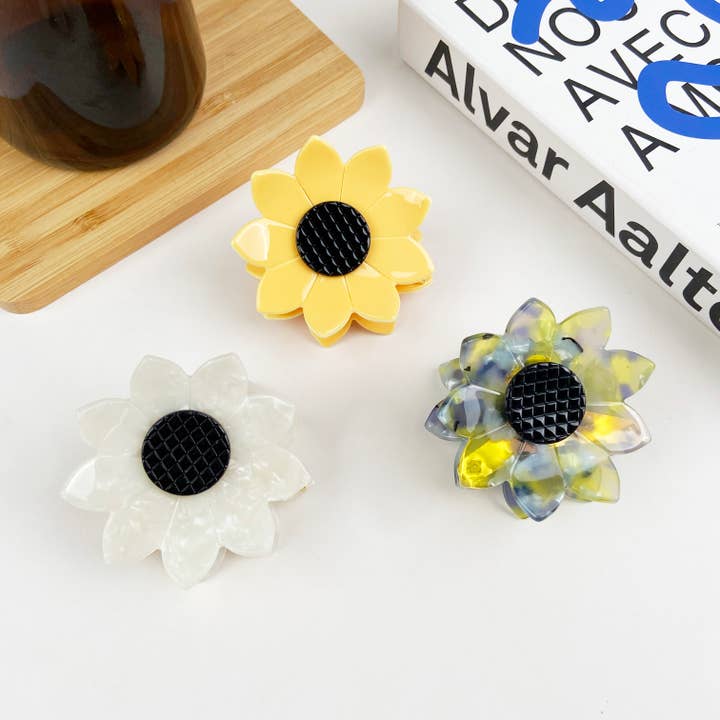 Petites pinces à cheveux en acétate Sunflower Claw Clip pour la vente par TheDivaSoap