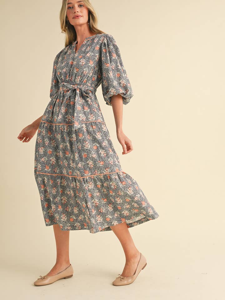 &MERCI - Wholesale Dress - Women's - BUBBLE SLEEVE LACE TRIM MIDI DRESS MDR343027