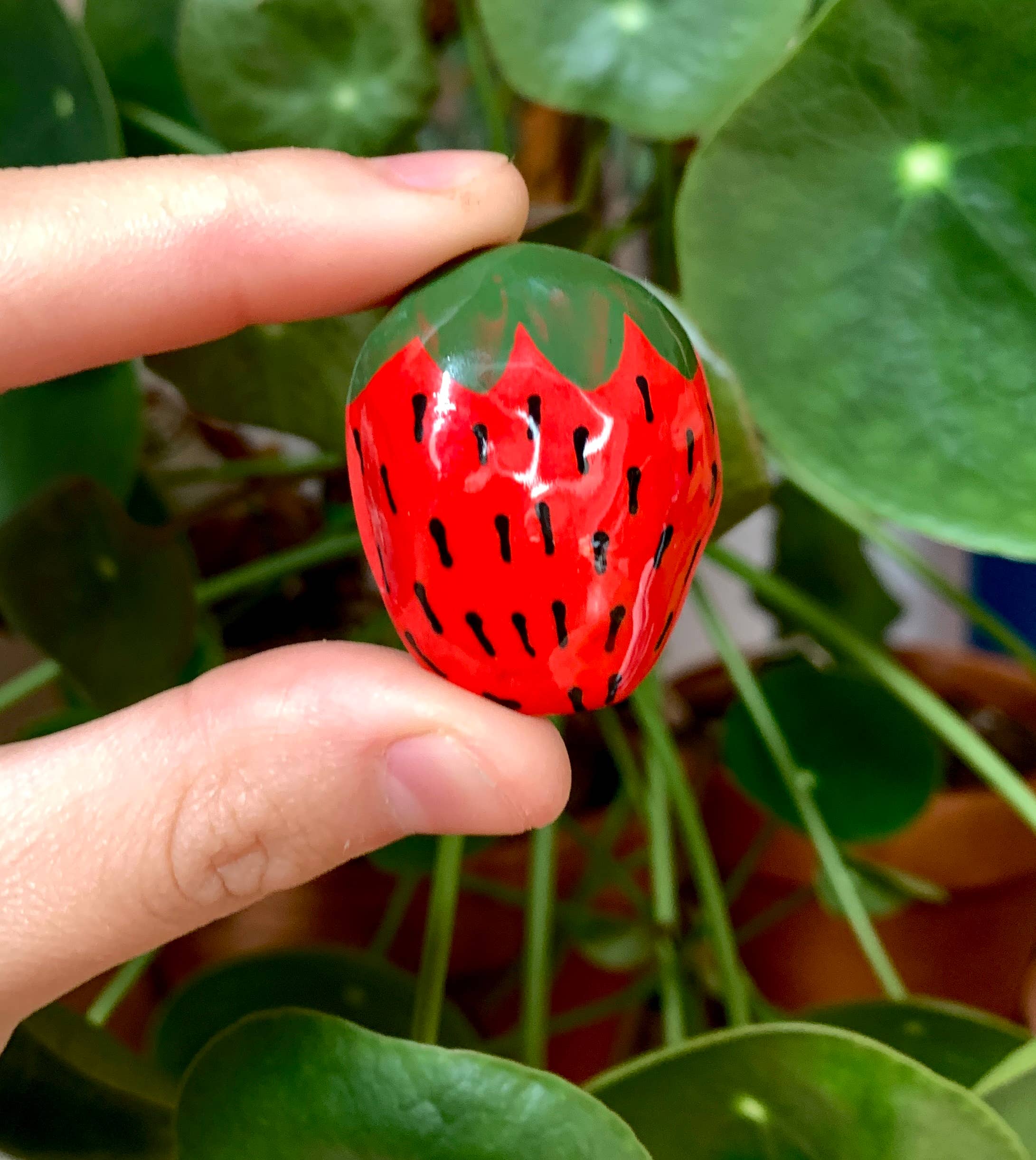 Howdy Ceramics - Wholesale Magnet - Strawberry Ceramic Magnet | Fridge Magnet