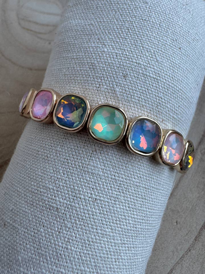 Flerfärgat fyrkantigt blingarmband för wholesale av Wild Spirit London