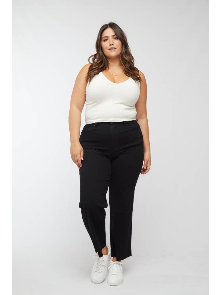 Oliver Logan - Wholesale Jeans - Women's - Aberdeen Ankle Crop High Rise Jean, Black