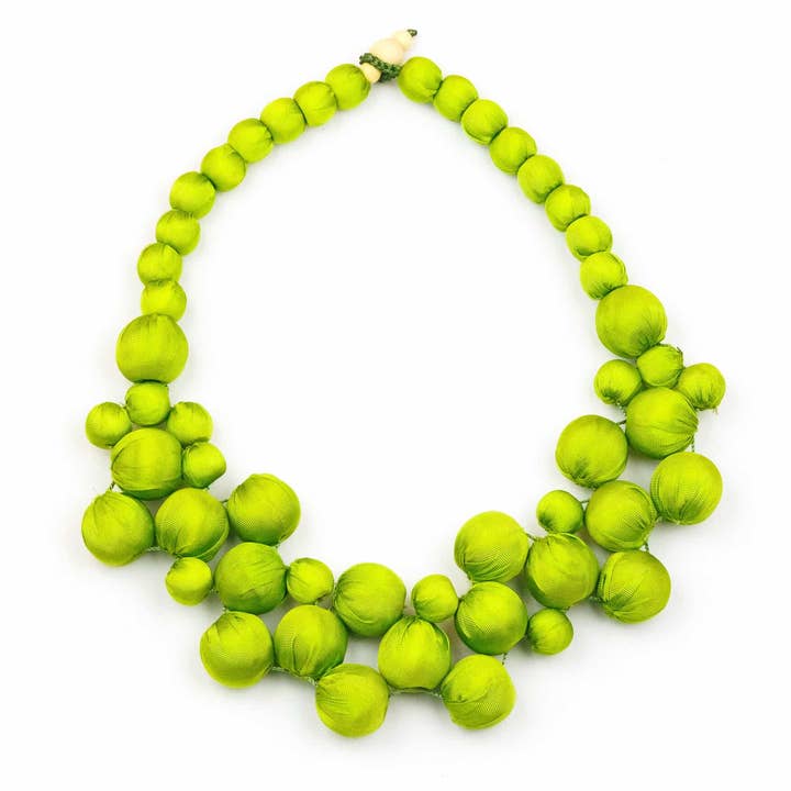 Seidenkette Cheope für den Großhandel von LOOM Fair Trade