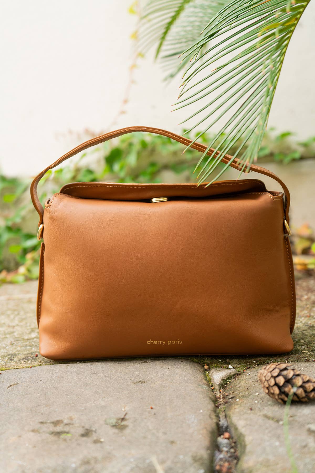 Cherry Paris - Vendita all'ingrosso Tracolla - Donna - Borsa HÉLÈNE - 41847