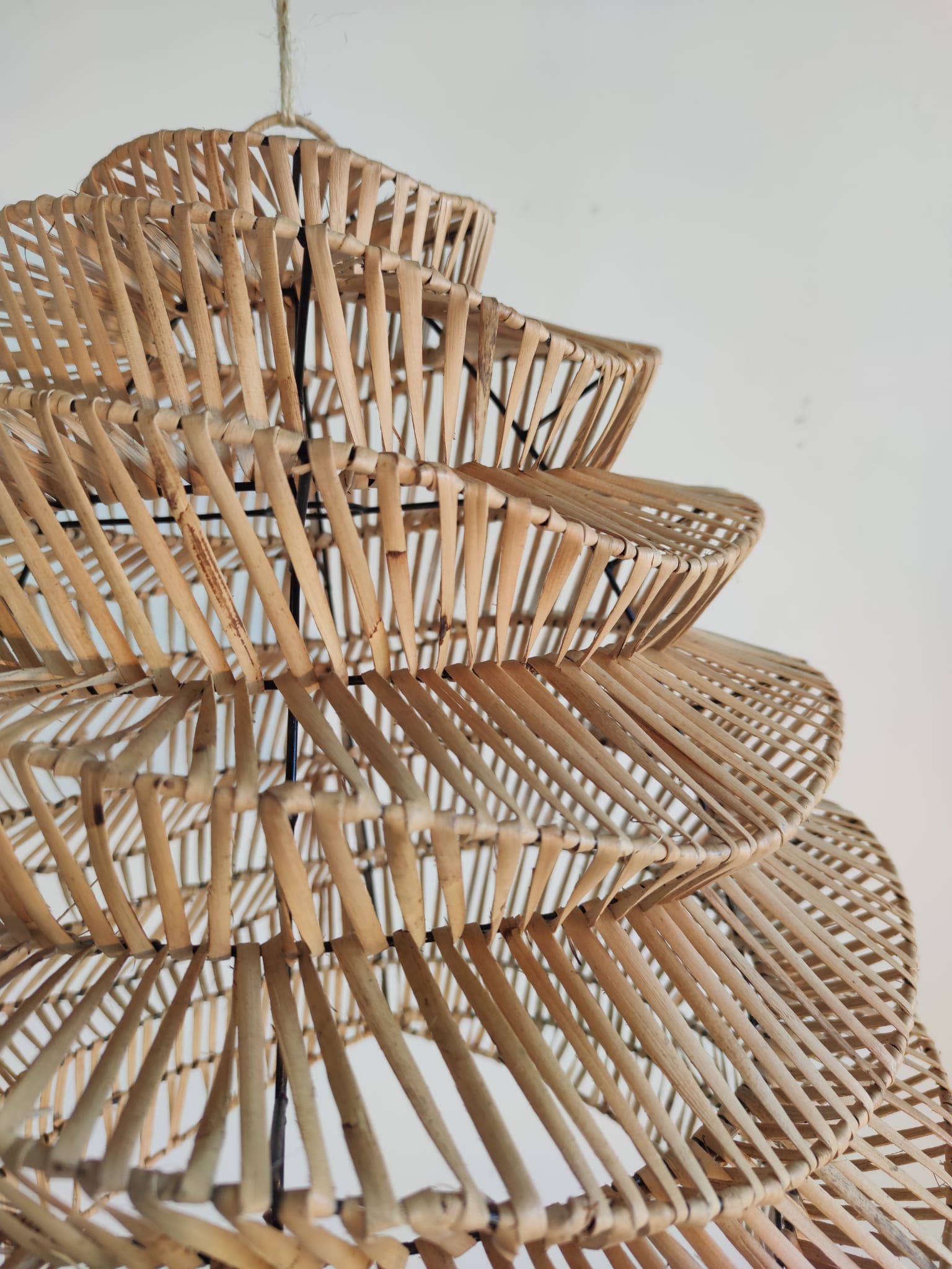 Office Objets - Wholesale Chandelier/Hanging Light - Woven rattan pendant in natural accordion shape11