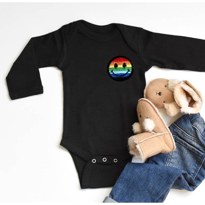 RAINBOW SMILEY Spædbarn Langærmet Baby Bodysuit for engroshandel hos Shamaim