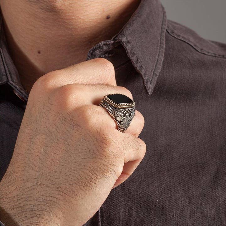 Ephesus Jewelry - Venta al por mayor Anillos grandes/de cóctel - Anillo Halcón de Plata de Ley con Ágata Negra