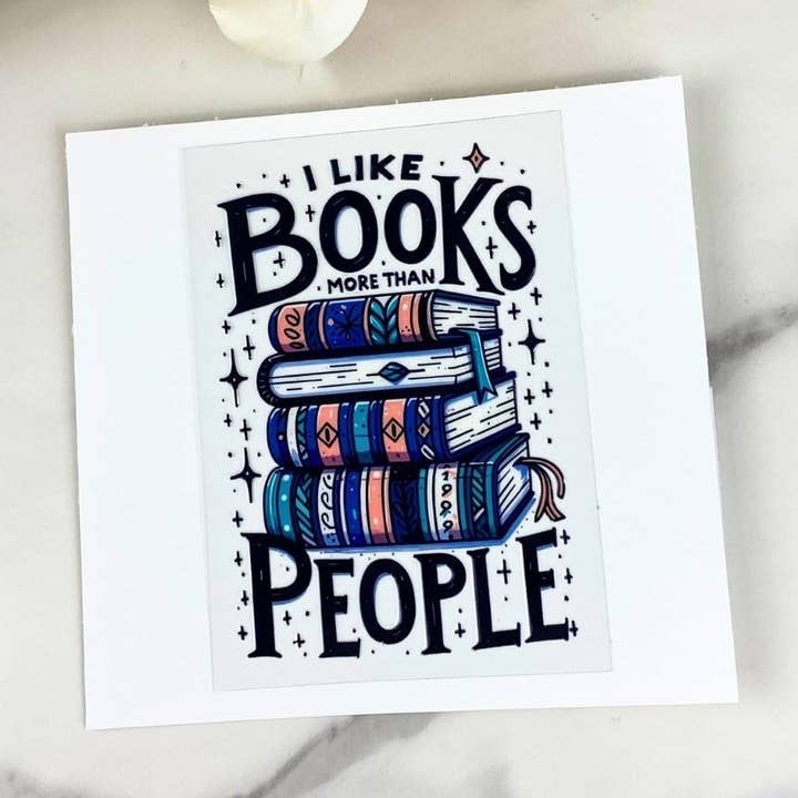 Jeg kan godt lide bøger mere end mennesker | 4" UV DTF Decal for engroshandel hos HKS Custom Designs