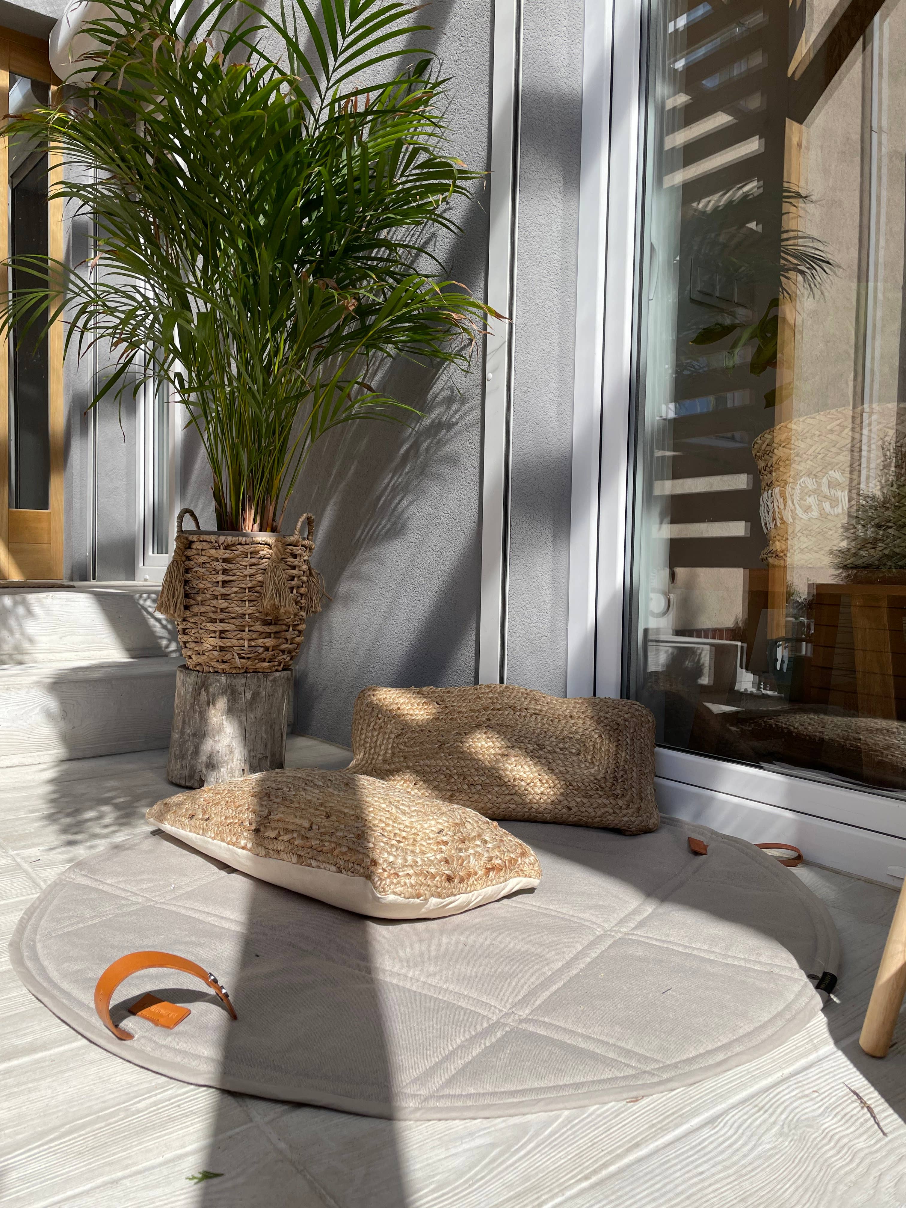 Labbvenn – Engroshandel Kæledyrsmåtte – Hund – Okka kompakt og alsidig rejsemåtte til kæledyr23