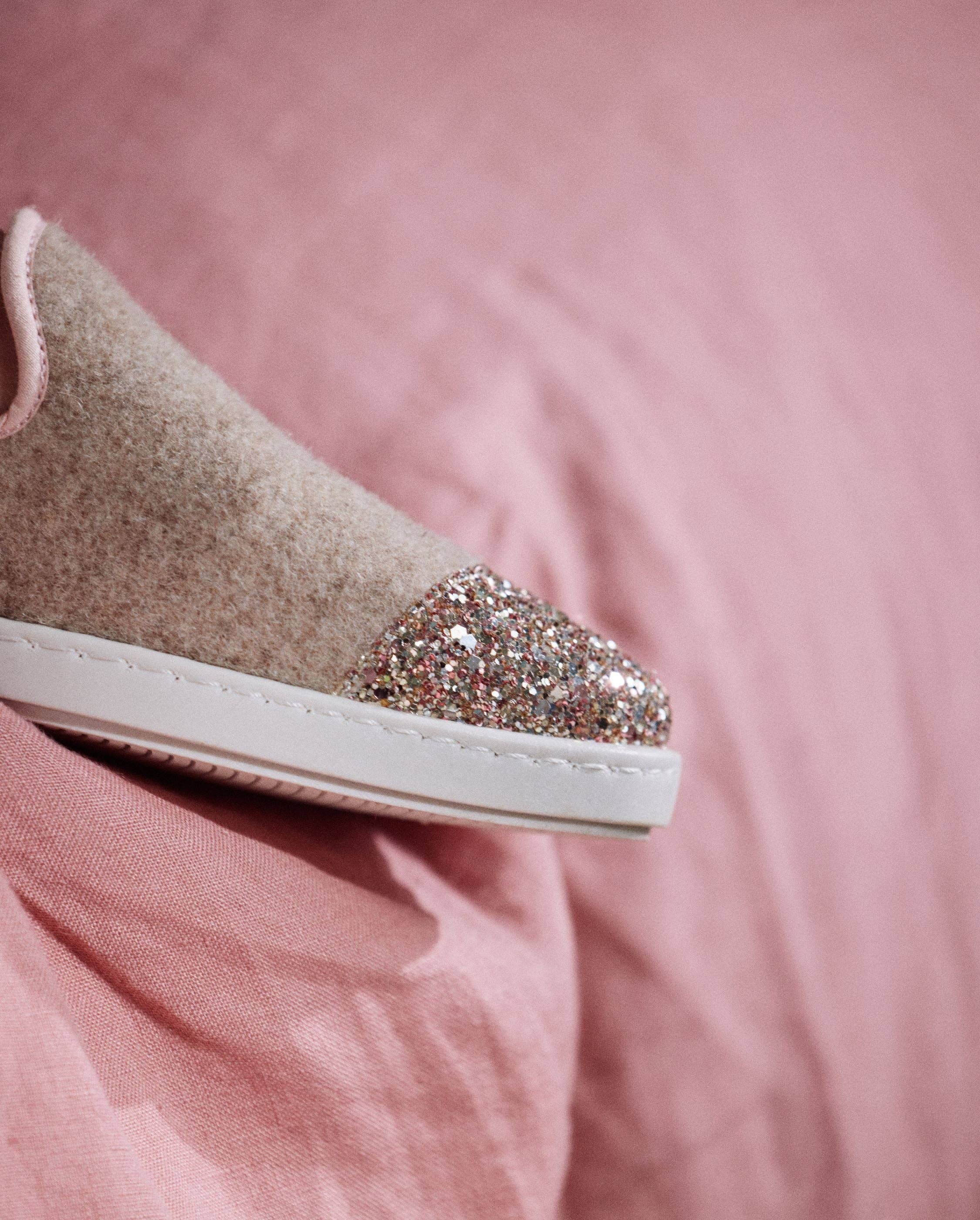 Angarde - Wholesale Slippers - Women's - Women's wool slipper, sand glitter5