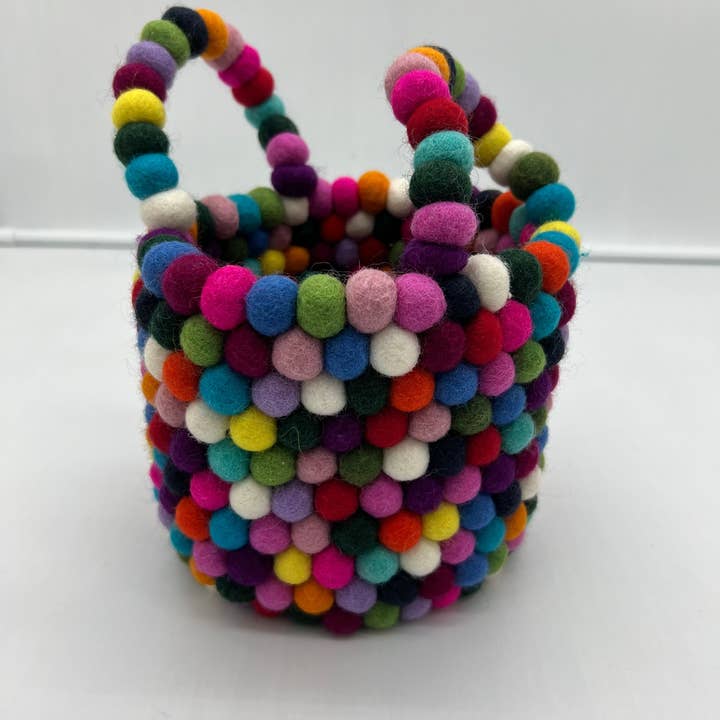 NURBU INC. - Wholesale Basket - Felt ball basket (FBB02)0