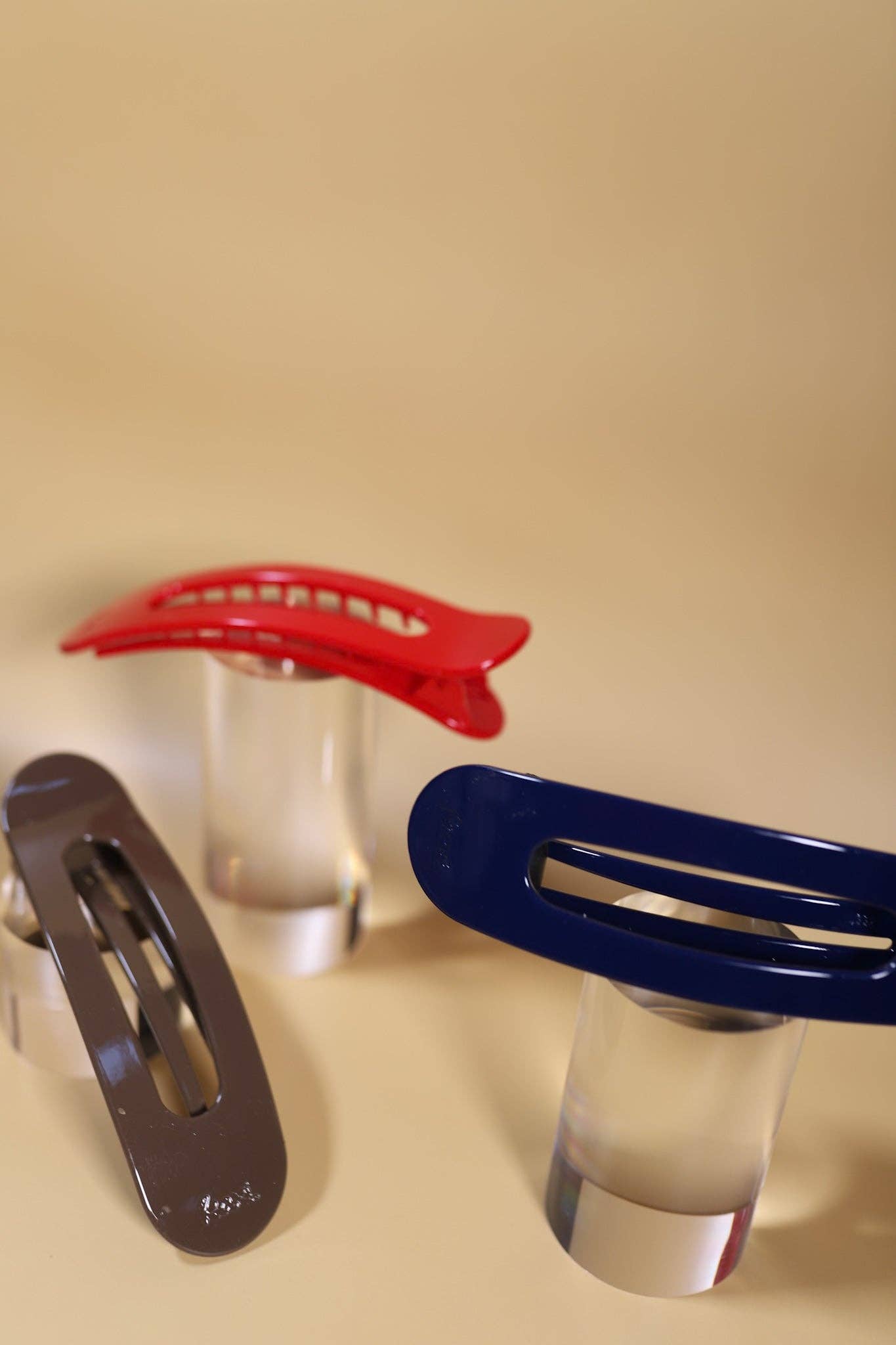 KAXI - Wholesale Hair Clip - Women's - OVERSIZED LAY DOWN CLAWS ( 33 COLORS )88