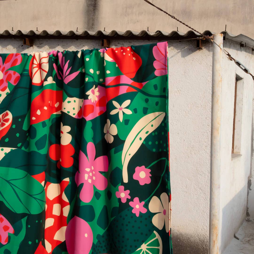 Redy. - Wholesale Tablecloth - Eden Illustrated Tablecloth (240x140cm)5