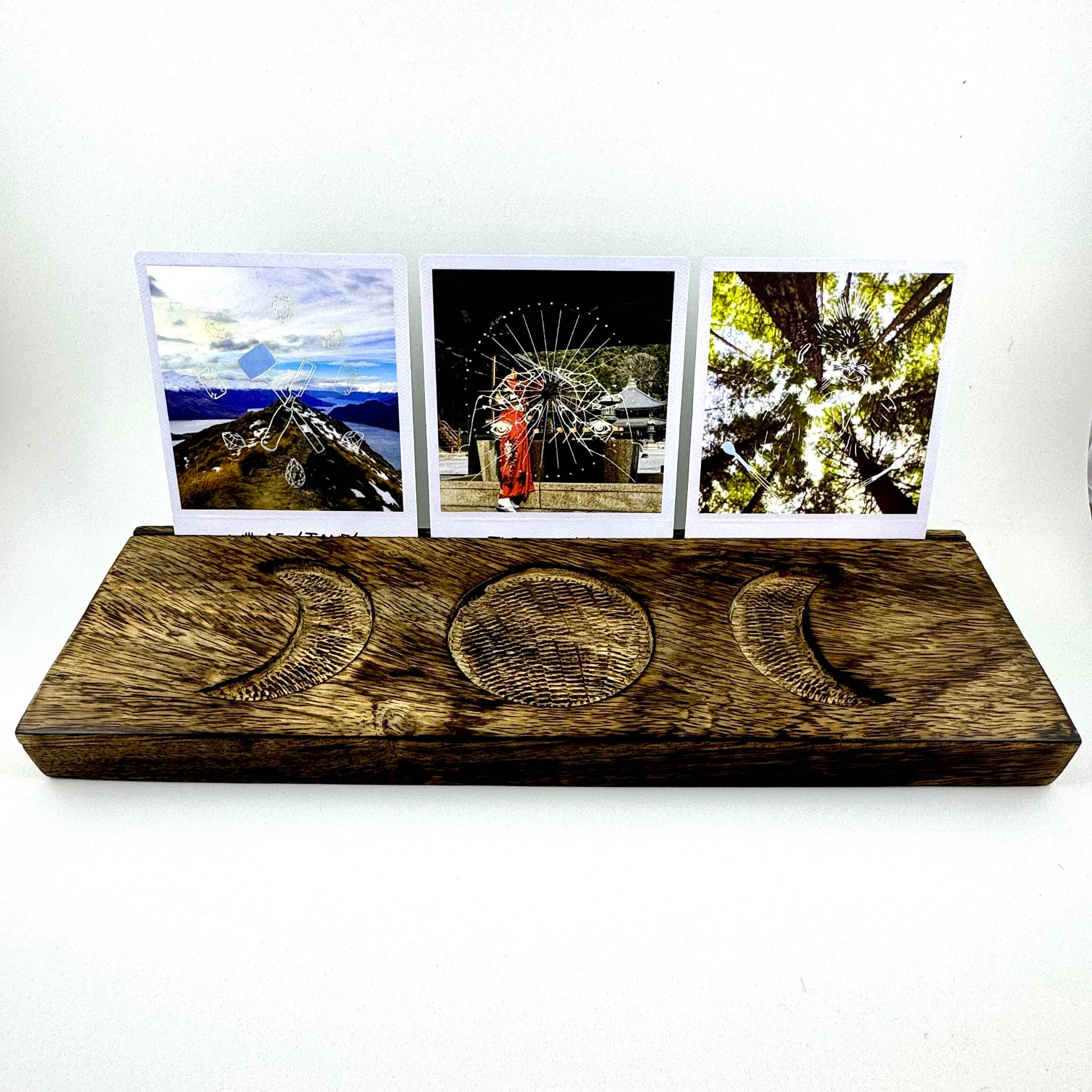 Liv Rocks – wholesale Tarot cards – Wooden Tarot Card Holder w/ Moon Detail3