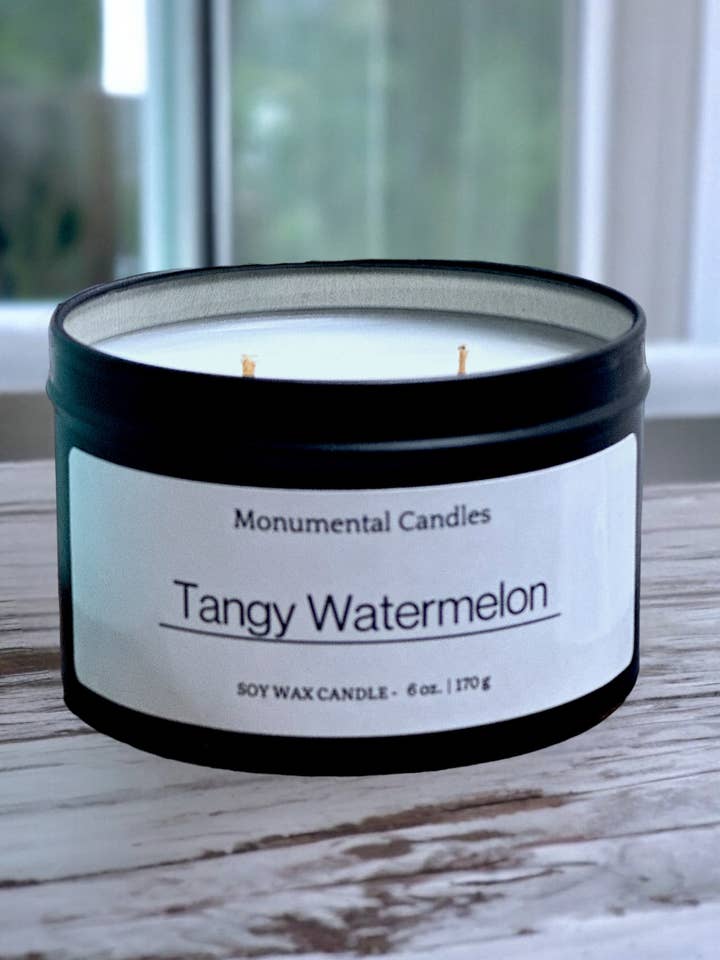 Vela de lata negra mate Tangy Watermelon de 6 oz para venta al por mayor de Monumental Candles LLC