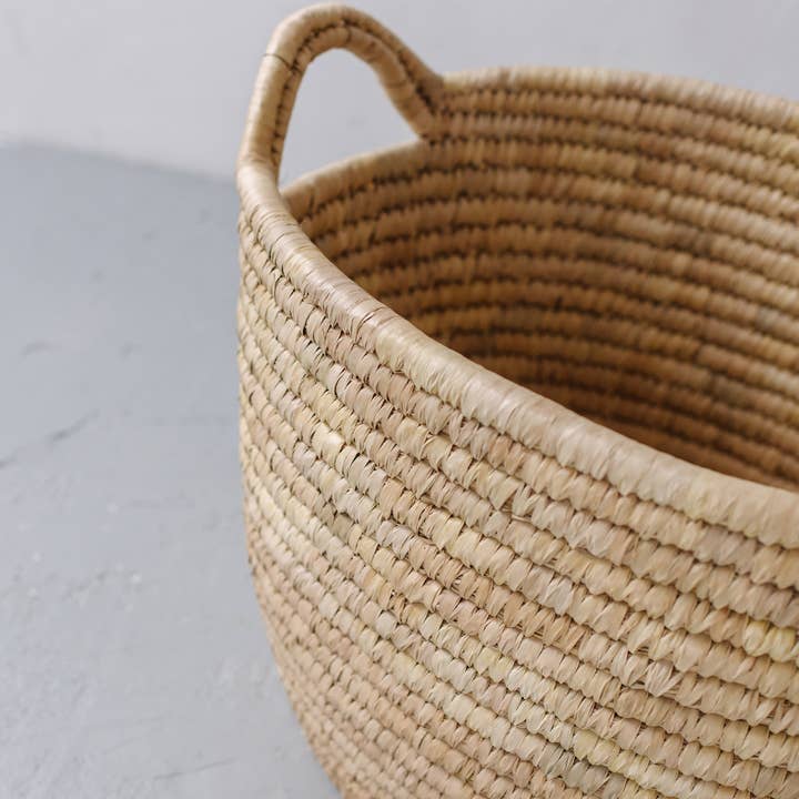 Will & Atlas - Wholesale Laundry Basket - Oval Laundry Basket, palm leaf - low large
