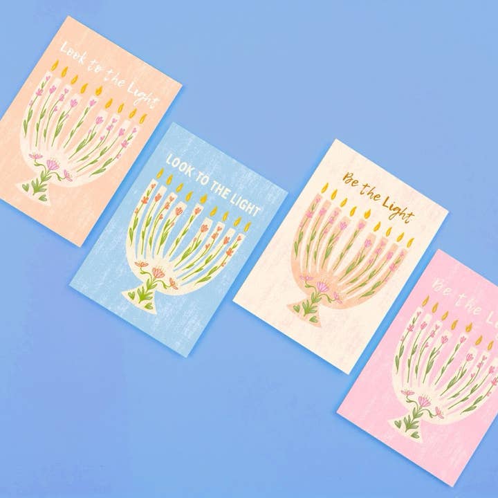 Cartões de Boas Festas Ecológicos "Menorá Crescente" com Flores Desenhadas à Mão para Hanukkah por atacado de UpRoot Design Studio
