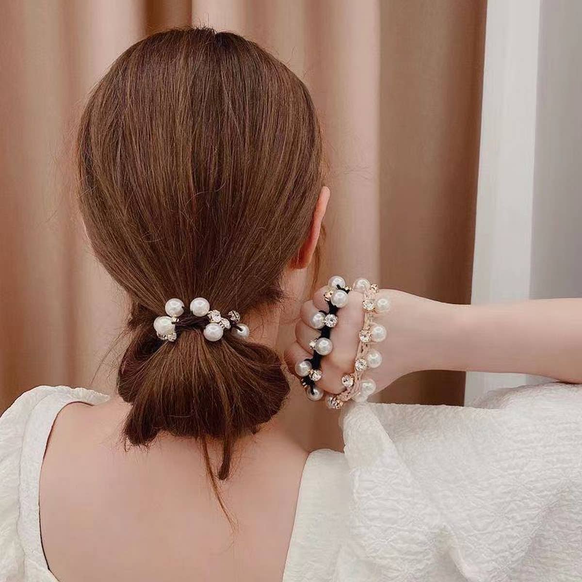 ACCITY - Wholesale Hair Tie - WOMEN SIMPLE PEARL RUBBER BAND HAIR TIE_CWAHA05197