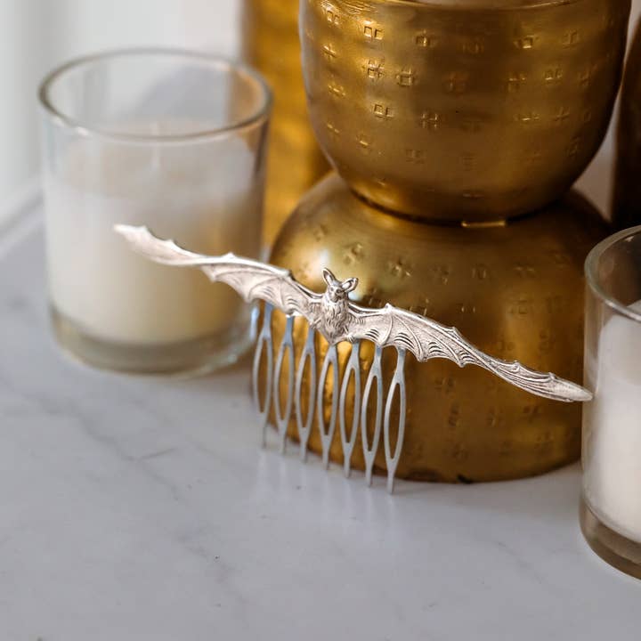 The Gilded Witch - Vendita all'ingrosso Forcine per capelli - Pettine per capelli con pipistrello elegante in nero, argento, oro e oro antico3