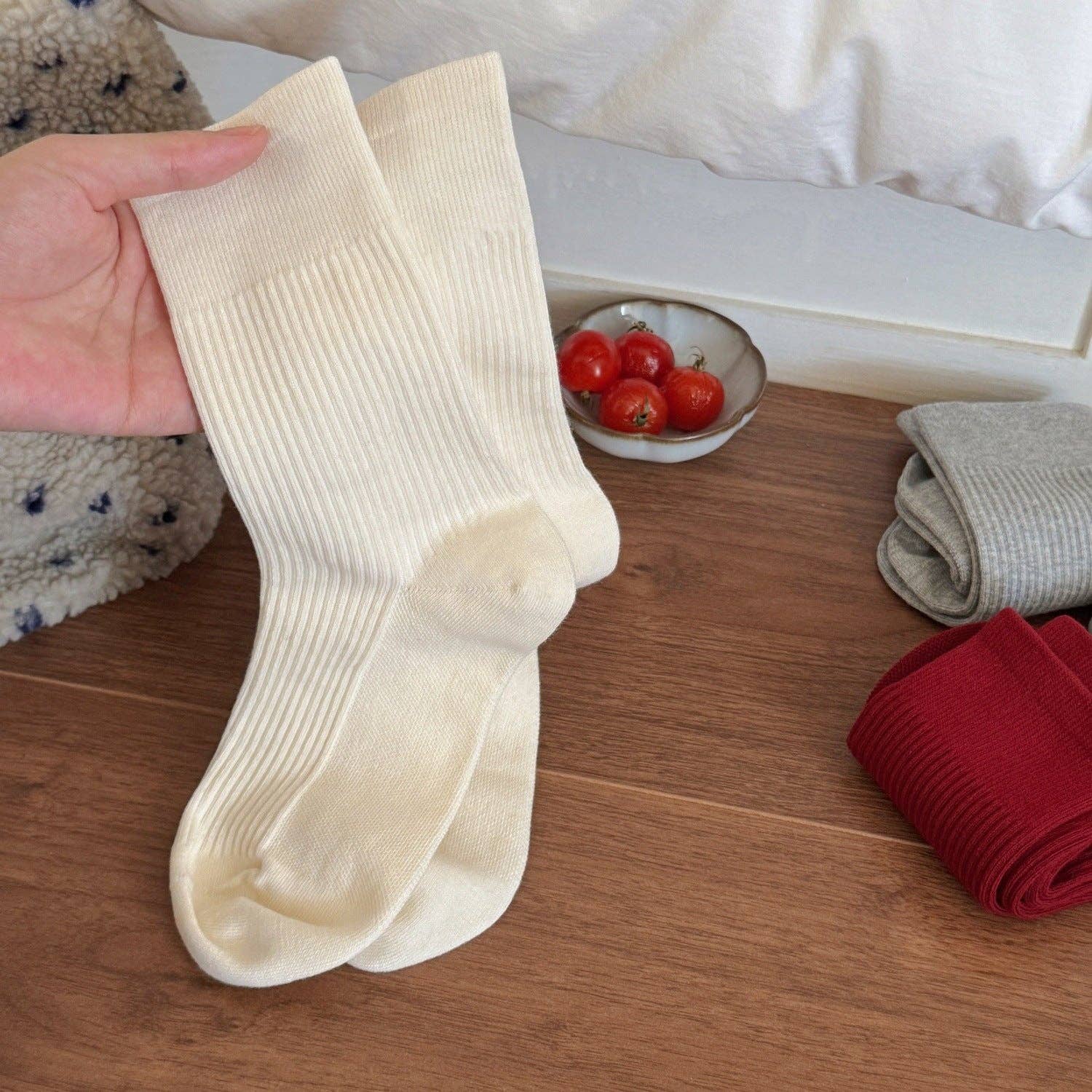 alberalkirk - Wholesale Socks - Women's - Seamless Anti Pilling Socks Women Fall Winter M5A0082