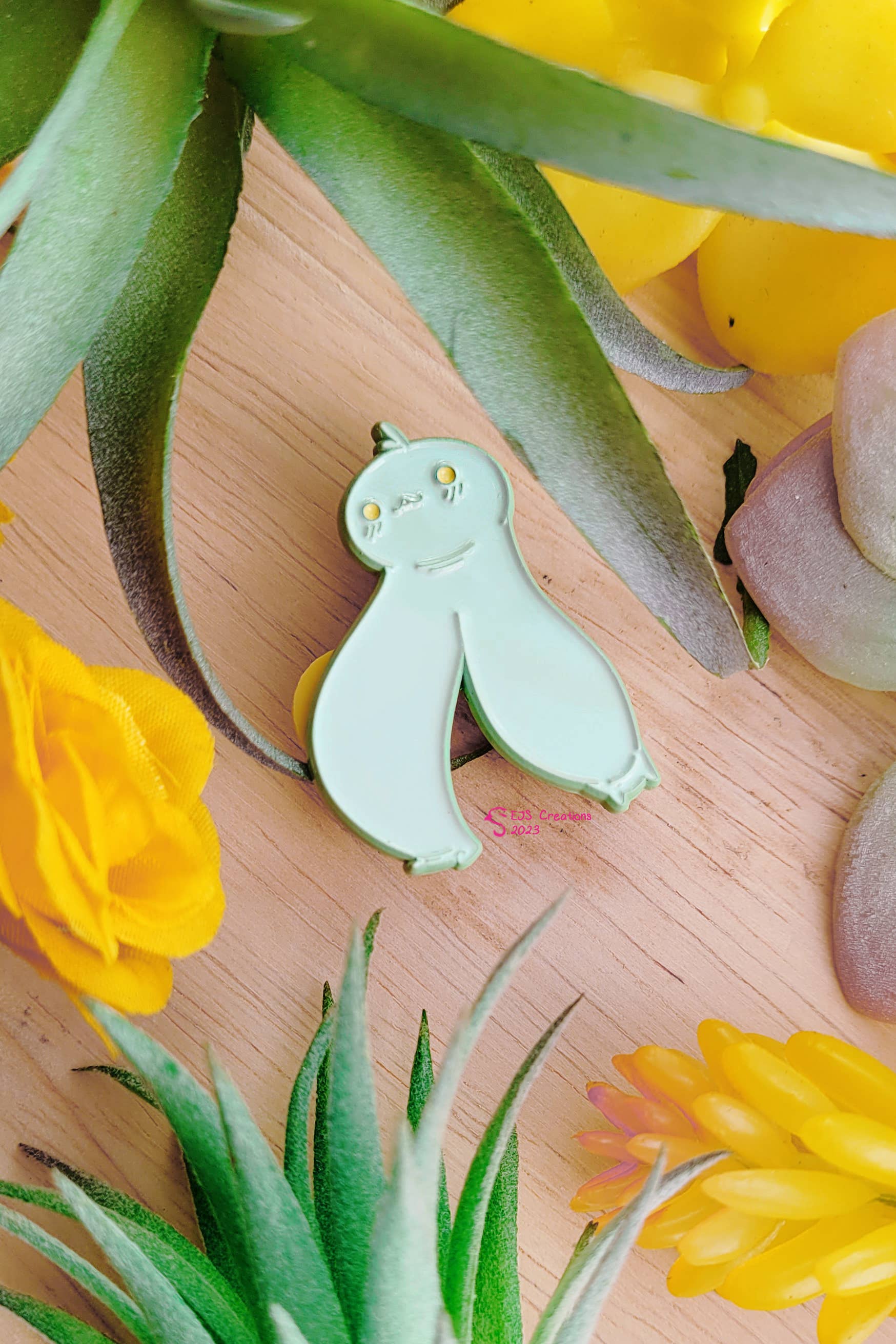 EJS Creations - Venta al por mayor Botón/prendedor - Alfiler de esmalte suave Fresno Nightcrawler4