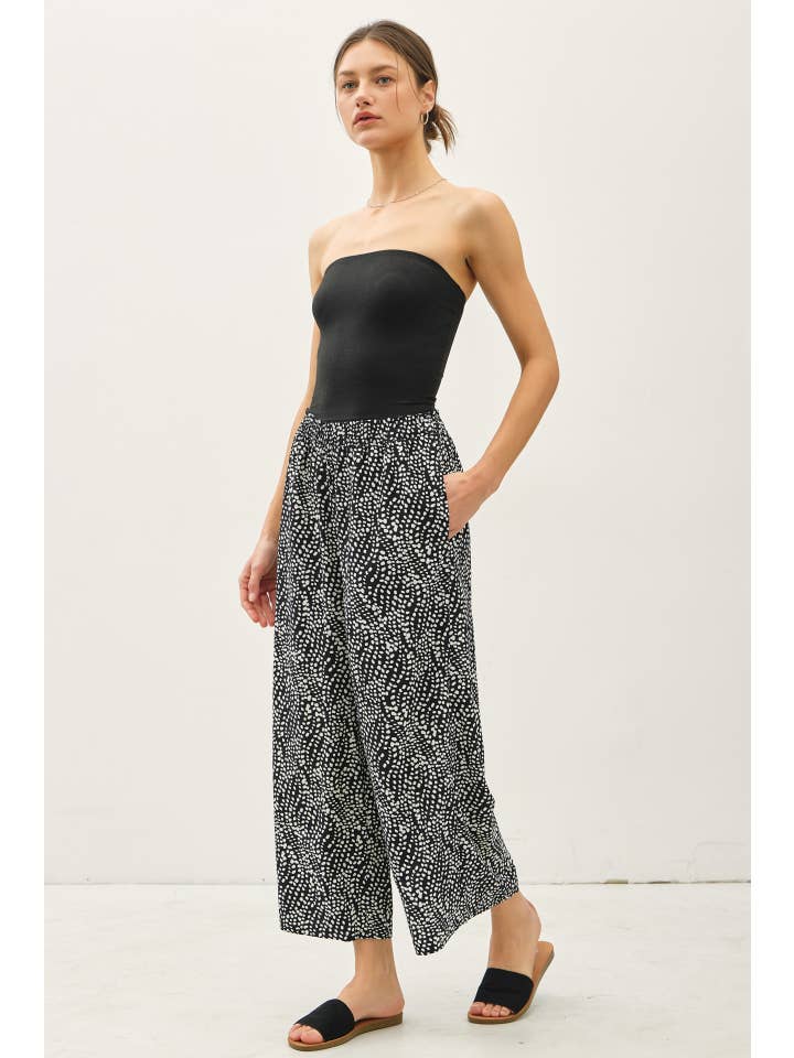 Be Cool - Wholesale Pants - Women's - DITSY PRINTED CROP PANTS W/ ELASTIC WAISTBAND