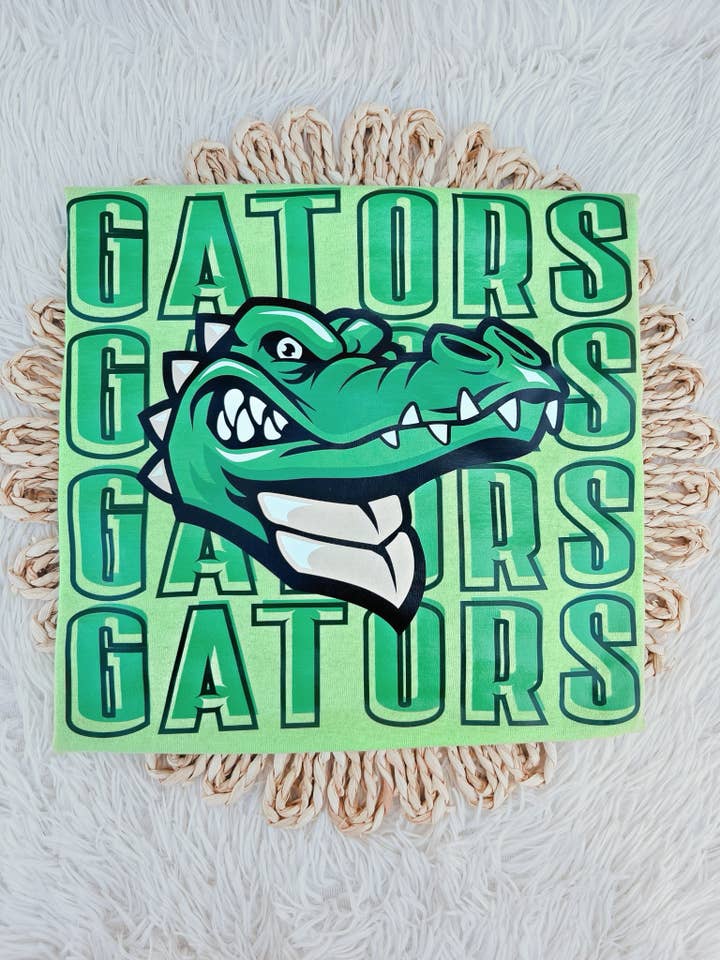 Gators Upprepa Maskot T-shirt för wholesale av Signs By Aprils LLC
