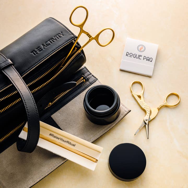 Rogue Paq - Venta al por mayor Bolso pequeño - Mujer - Estuche Ritual en piel de cordero flexible o cuero vegano5