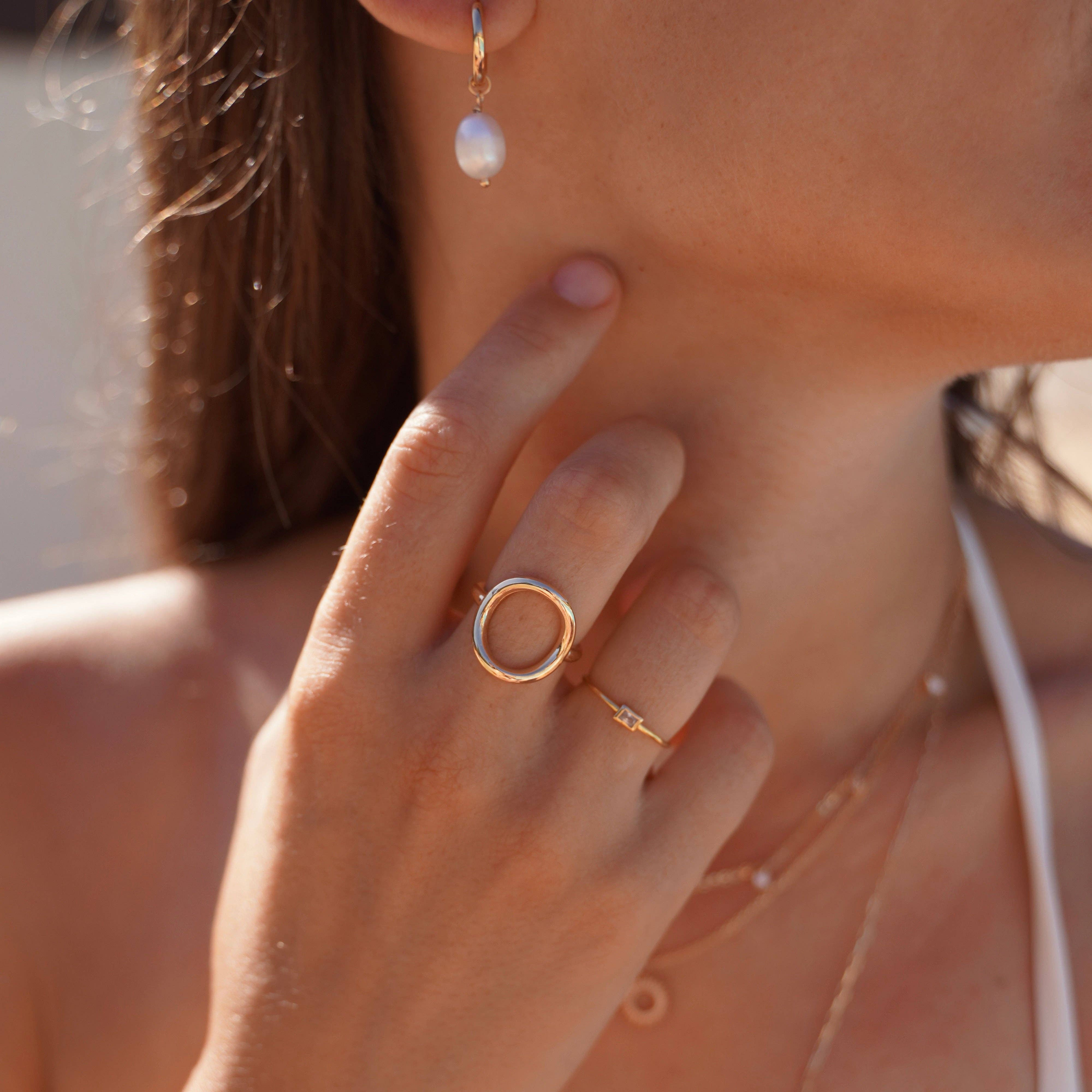 Meora Paris - Wholesale Band/Stacked Ring - 18k Gold Plated Circle Ring0