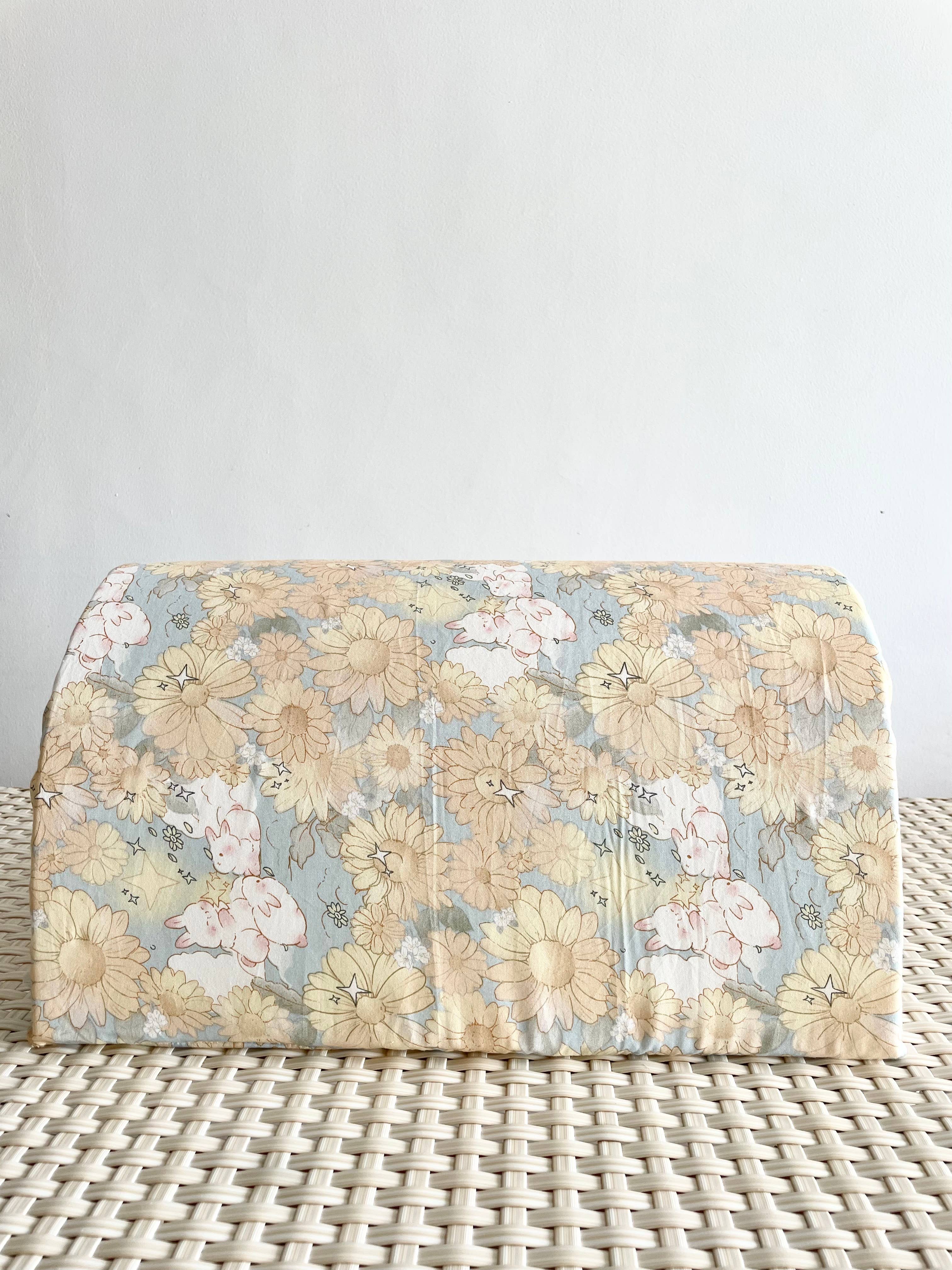 No Furries Delights - Wholesale Pet Bed - Cat/Dog - Spring Picnic - LARGE Hoppy Hideaway Tunnel8