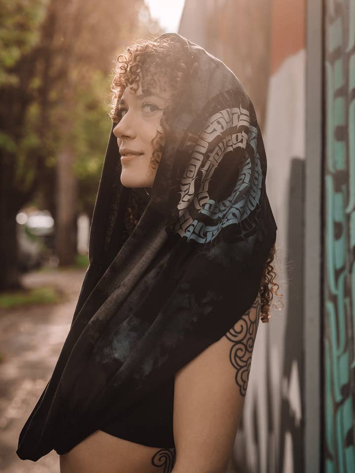 InScript Infinity Scarf for wholesale by Rythmatix