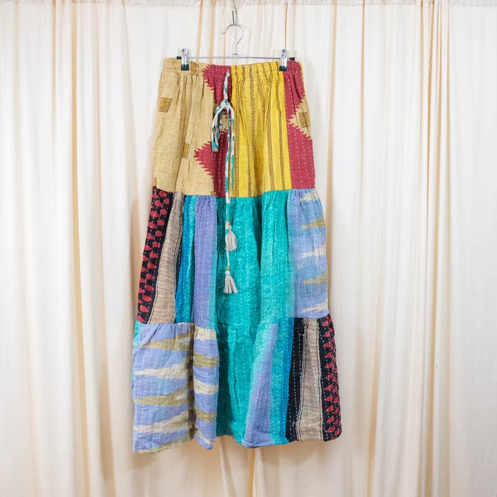 Karma Nepal Crafts - Vendita all'ingrosso Gonna - Donna - Gonna lunga boho Kantha con tasche8