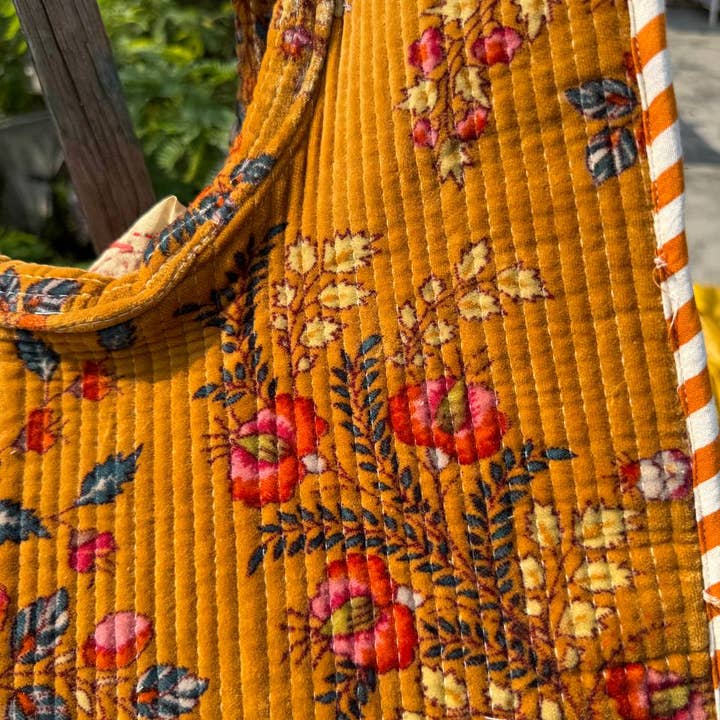 GYPSY STUDIO - Wholesale Shoulder Bag - Women's - Party Wear Girls Bag Block Print Velvet Quilted Bag Tote Bag1