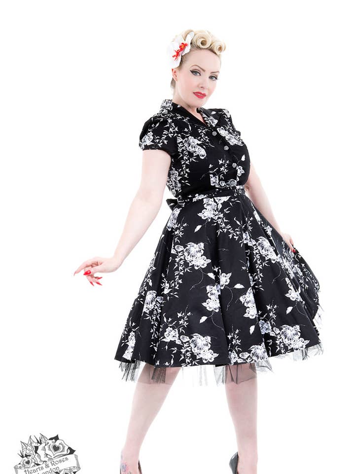 50's Imitation Black White Floral Tea Dress for wholesale by Hessar Trading CO LTD