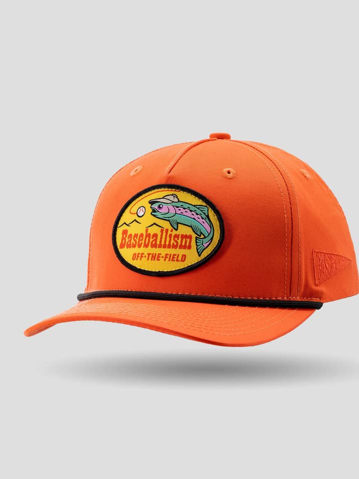 Casquette à corde avec écusson du club de pêche - Orange pour la vente par Baseballism