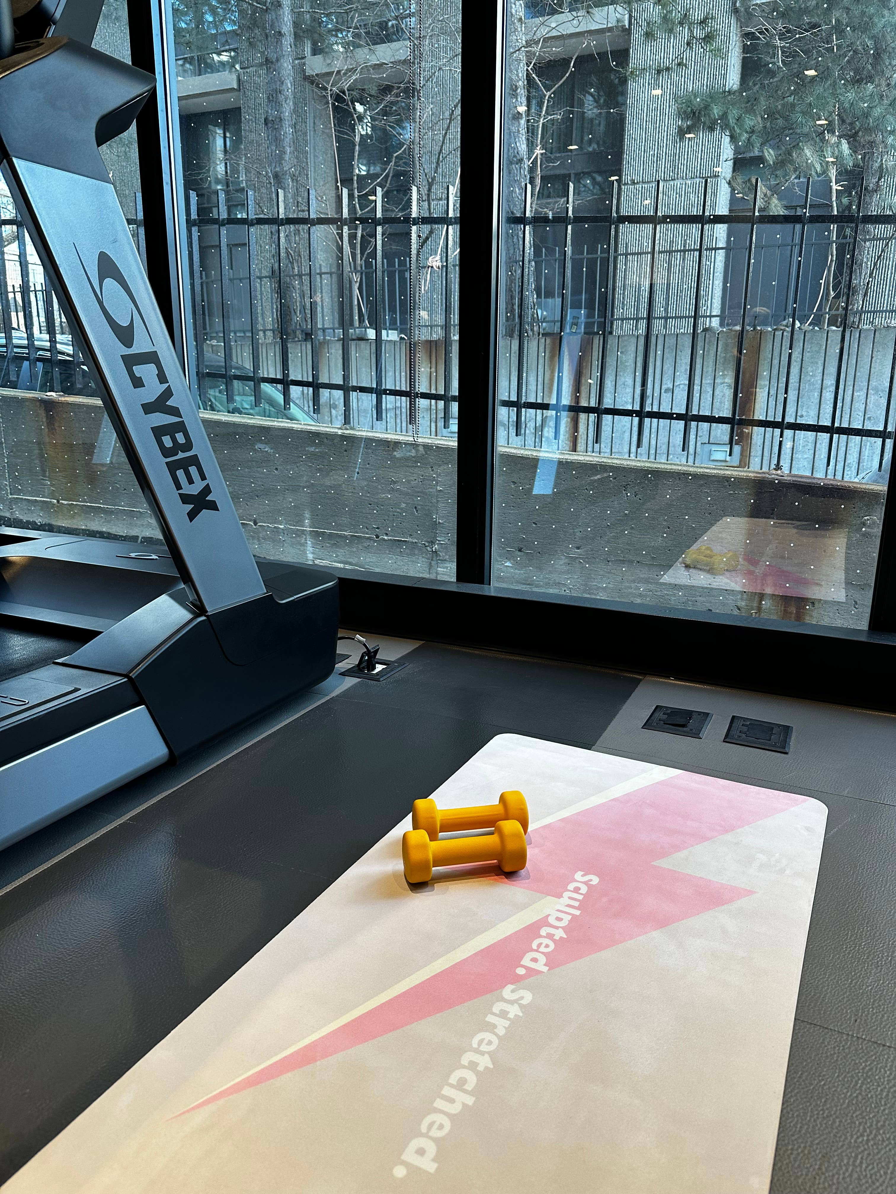 MARA BODY - Yoga Mats, Pilates Reformer Mats & Yoga Towels – Großhandel Yogamatte – Motivierende vegane Wildleder umweltfreundliche waschbare Yogamatte4