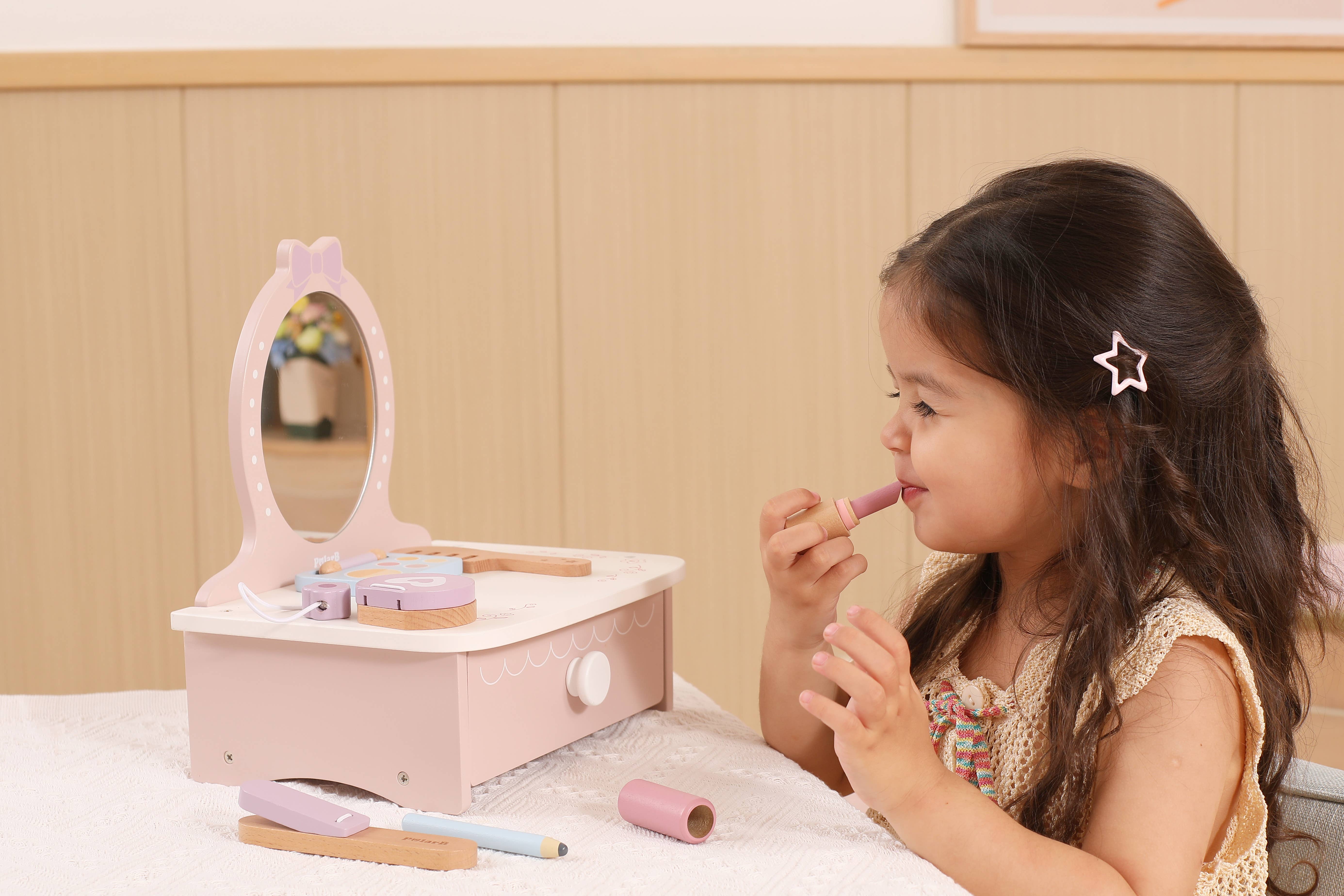 Viga/PolarB - Wholesale Wood Toy - Kids - Mirror cabinet with accessories4