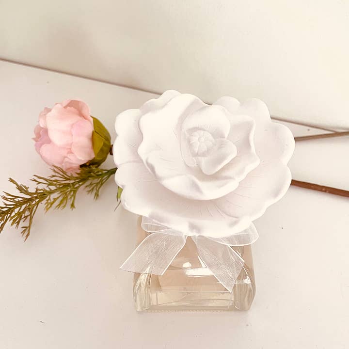 Pretty Valley Home - Wholesale Reed Diffuser - Sunshine Rose Ceramic Flower Diffuser Gift Set - Rose Petals