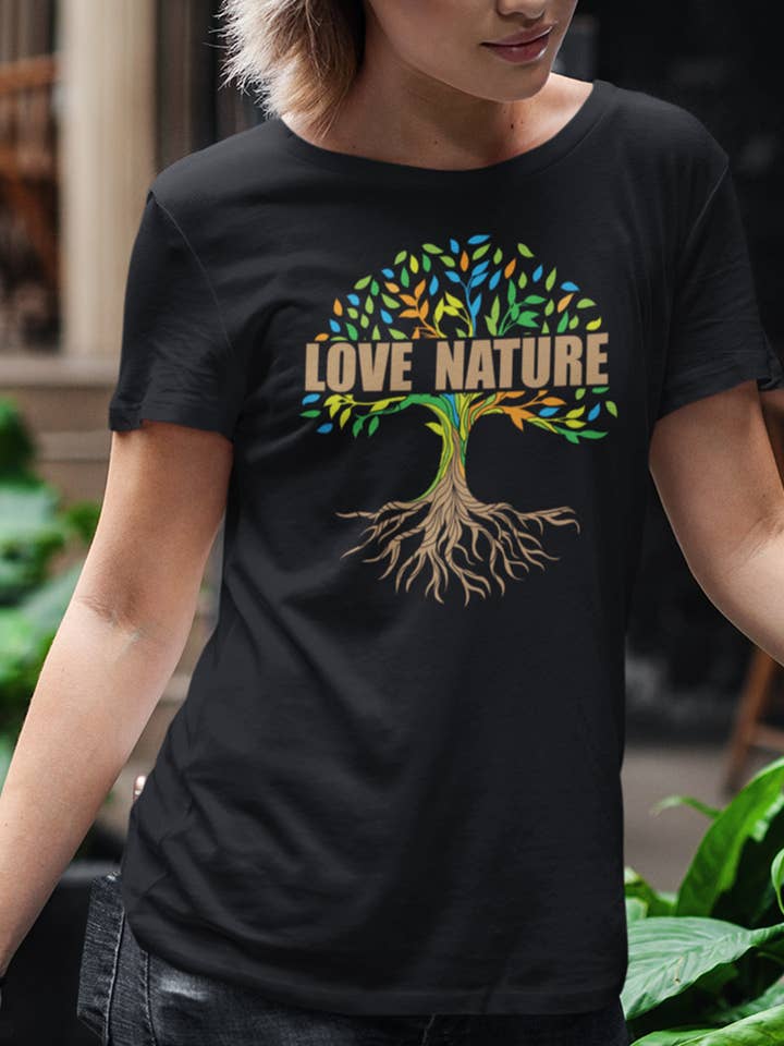 Camisa orgánica premium Love Nature Tree para mujer para venta al por mayor de Uwaldu
