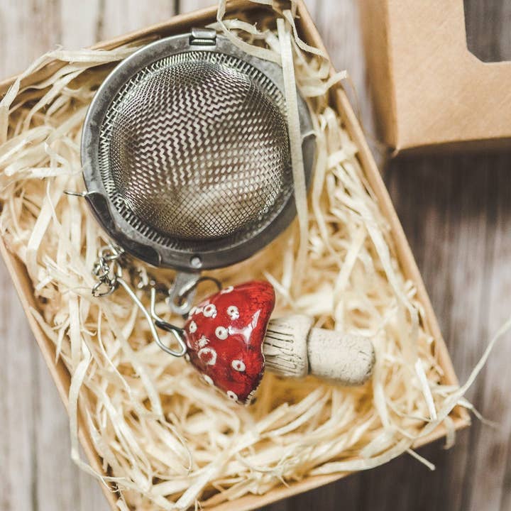Danutė Murauskienė – wholesale Tea strainer/infuser – Tea infuser with red amanita mushroom2