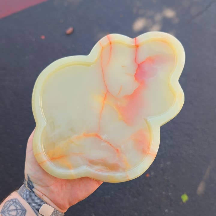 The Crystal Tabby – wholesale Decorative tray – Green Onyx Leaf Tray1