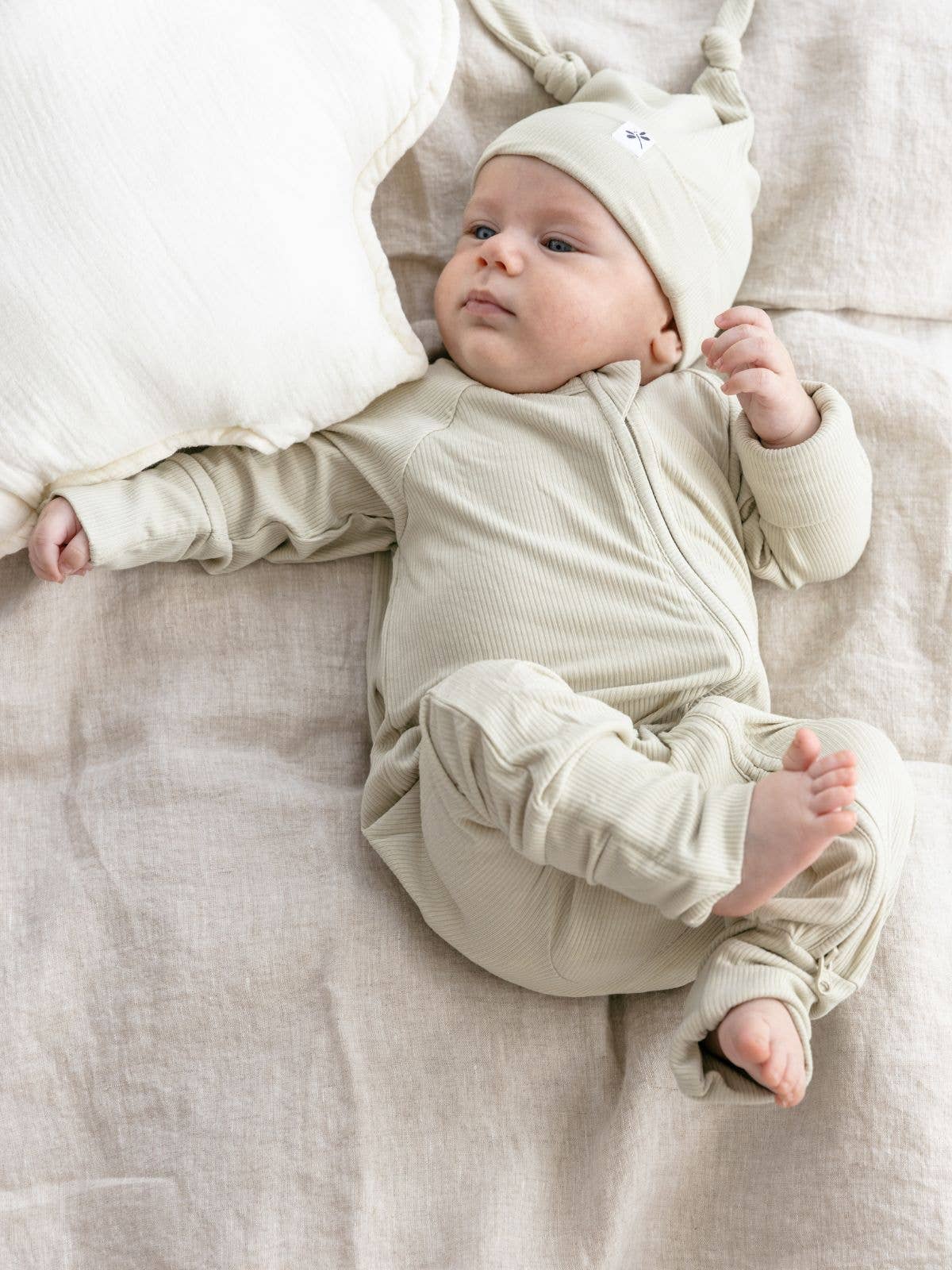 Lilulila - Wholesale Jumpsuit - Baby - Mono con cremallera de bambú acanalado verde oliva