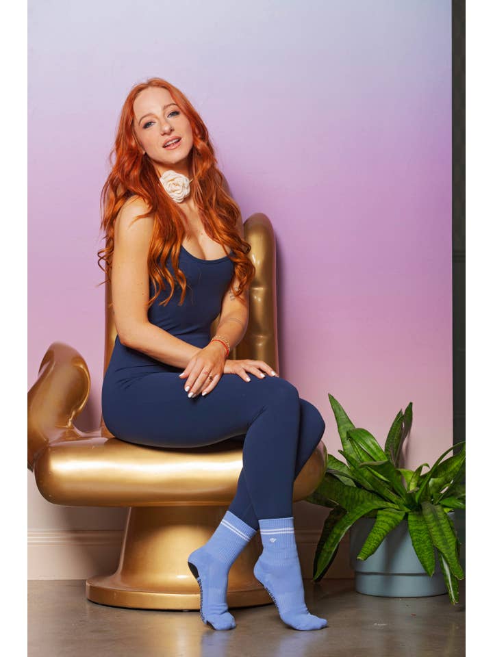 Arebesk - Wholesale Socks - Women's - Classic Women's Crew Grip Sock23